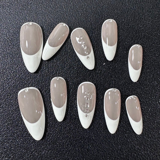 【H9381】hand made;  Press-on nails;Casual;Painted;French