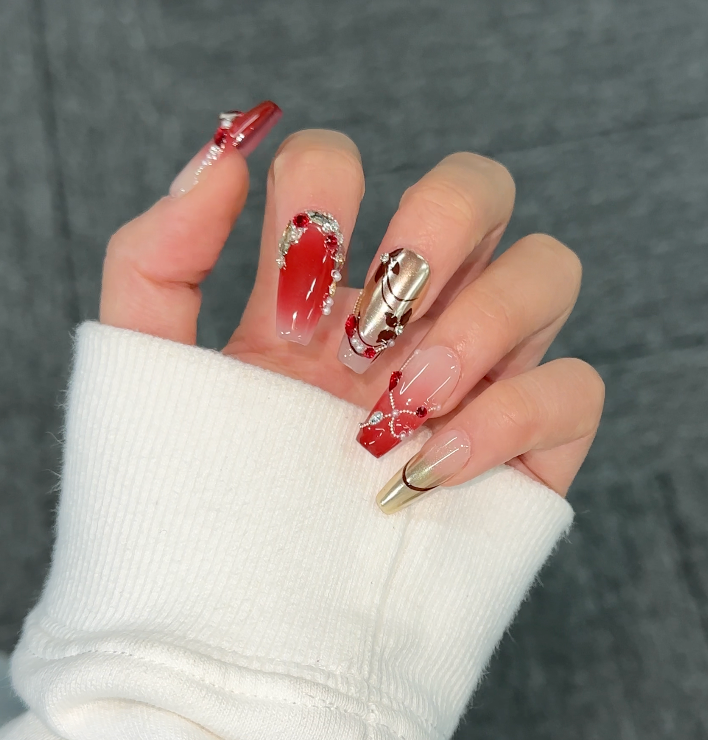 【 Maple sugar】hand made;  Press-on nails;French； Diamond