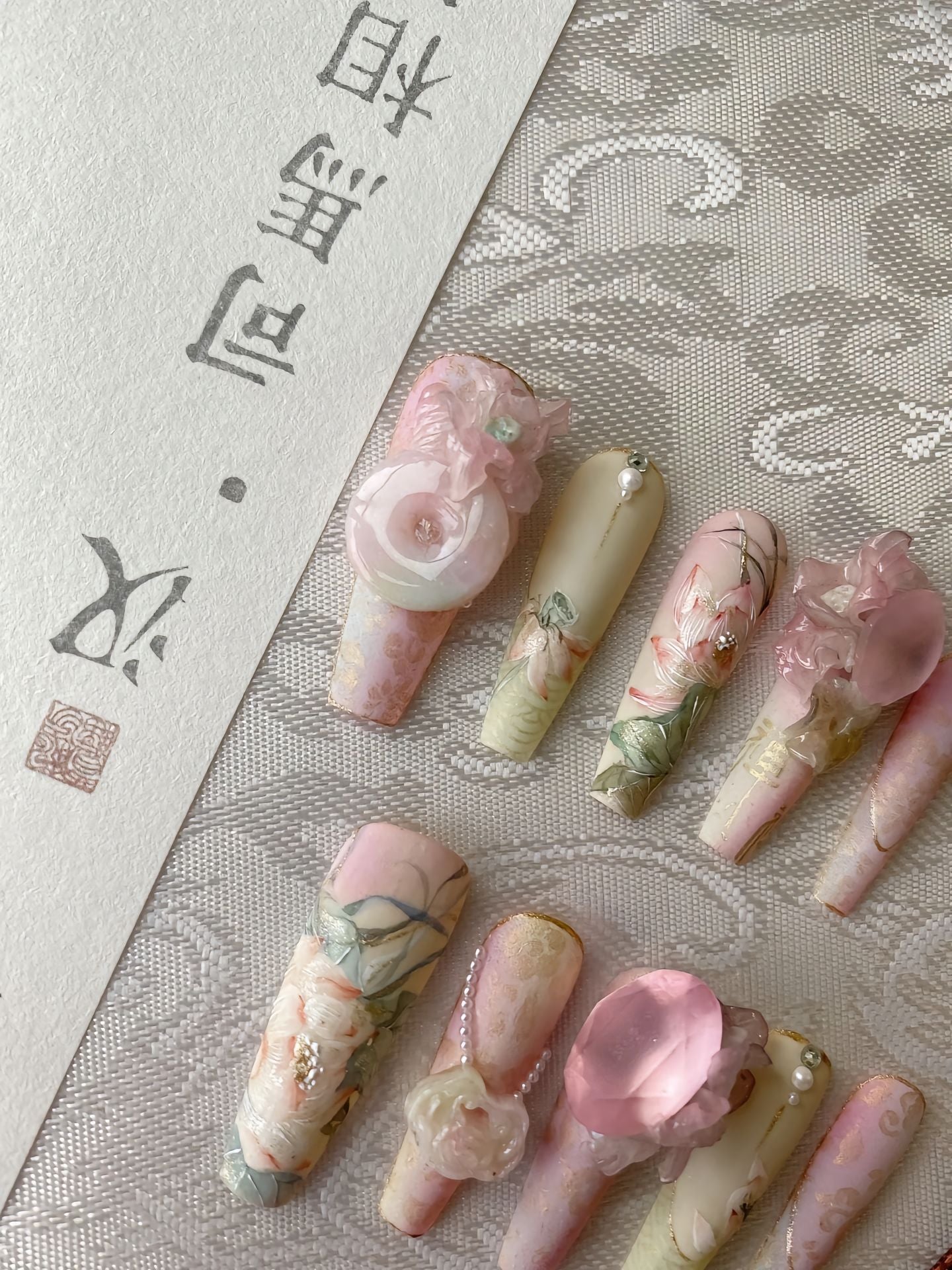 【 New Chinese tradition】hand made;  Press-on nails;   Customized；